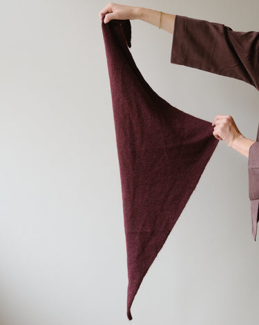 TILTIL Sjaal Triangle Loulou Bordeaux - Things I Like Things I Love