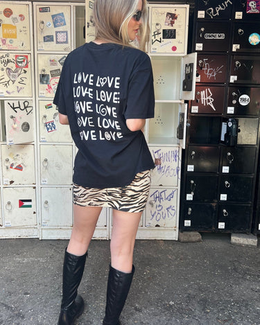 TILTIL Spread The Love Tee Black - Things I Like Things I Love