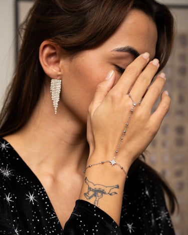 TILTIL Stars Hand Chain Silver - Things I Like Things I Love