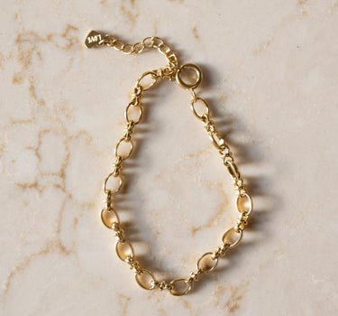 TILTIL Statement Bracelet Fien Gold - Things I Like Things I Love