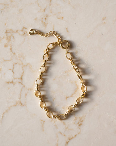 TILTIL Statement Bracelet Fien Gold - Things I Like Things I Love
