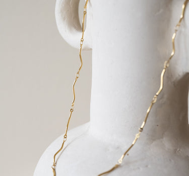 TILTIL Statement Necklace Swirl Gold - Things I Like Things I Love