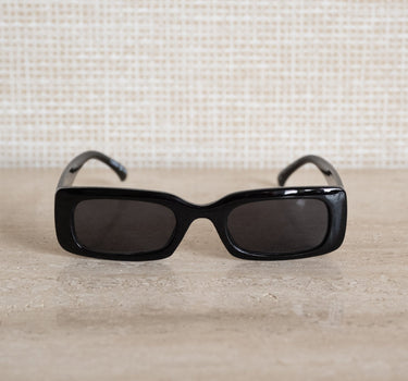 TILTIL Sunglasses Djaymie Black - Things I Like Things I Love