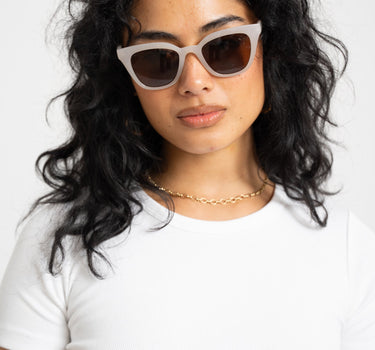 TILTIL Sunglasses Kim Beige - Things I Like Things I Love