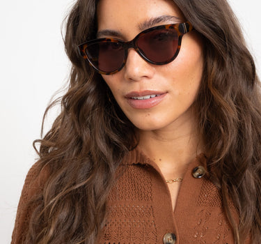 TILTIL Sunglasses Laura Brown - Things I Like Things I Love