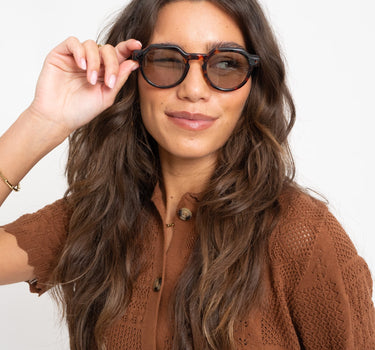 TILTIL Sunglasses Lumi Brown - Things I Like Things I Love