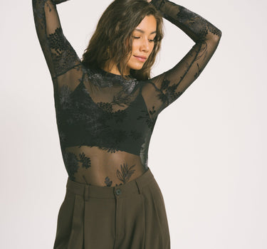 TILTIL Tai Velvet Longsleeve Flower Black - Things I Like Things I Love