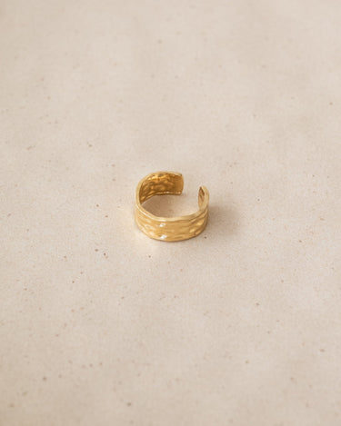 TILTIL Textured Earcuff Goud - Things I Like Things I Love