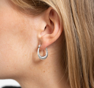 TILTIL Thick Deco Oval Hoop Silver - Things I Like Things I Love