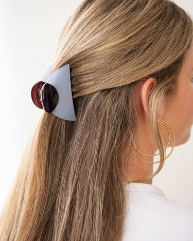 TILTIL Tove Two Toned Claw Clip Lichtblauw - Things I Like Things I Love
