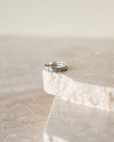 TILTIL Wendy Wavy Ring Silver - Things I Like Things I Love