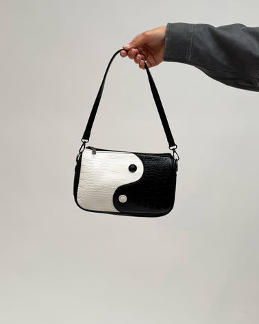 TILTIL Yin Yang Bag Black - Things I Like Things I Love