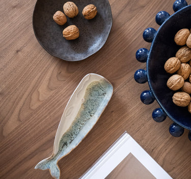 Tray Ceramic Whale - Things I Like Things I Love