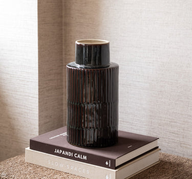 Vaas Ceramic Green Brown - Things I Like Things I Love
