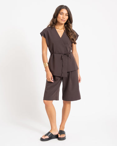 Vannah V-Neck Midi Waistcoat Bruin - Things I Like Things I Love