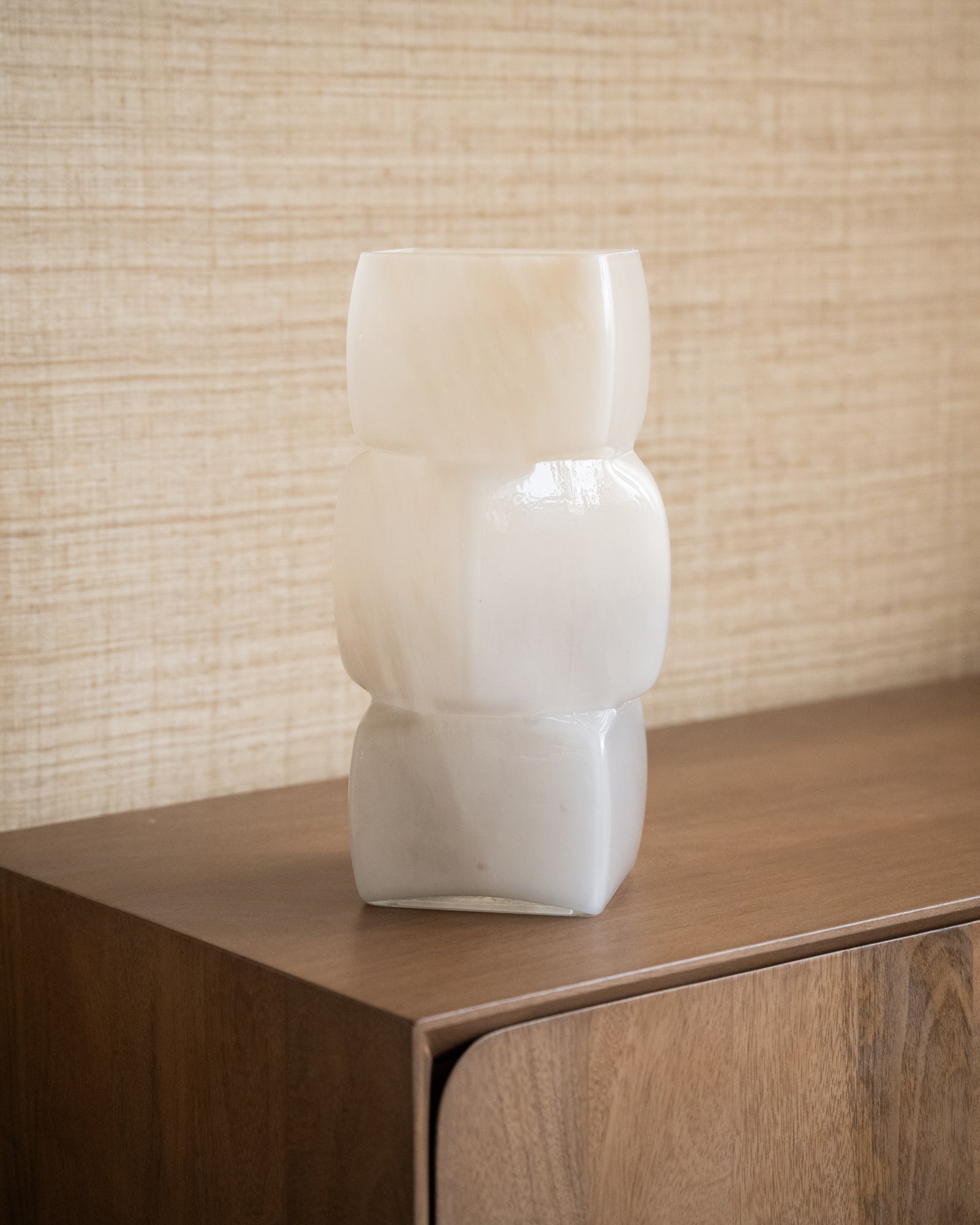 Vase Batu Beige - Things I Like Things I Love