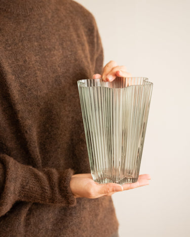 Vase Sia Glass Green - Things I Like Things I Love