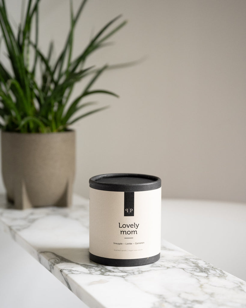 Vegan Scented Candle Lovely Mom - Things I Like Things I Love