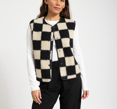 Vera Check Teddy Vest White Black - Things I Like Things I Love