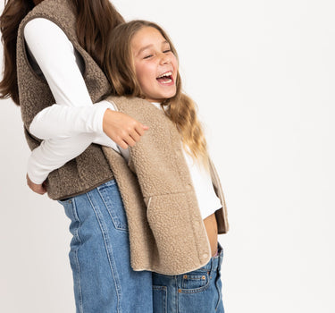 Vera Teddy Vest GIRLS Humus - Things I Like Things I Love
