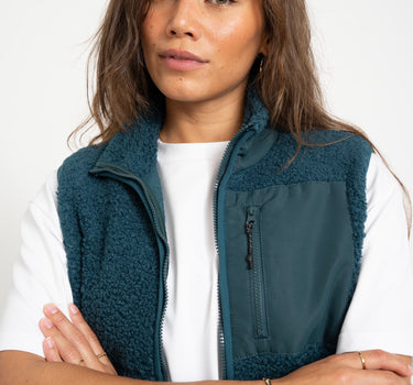 Vest Petrol - Things I Like Things I Love