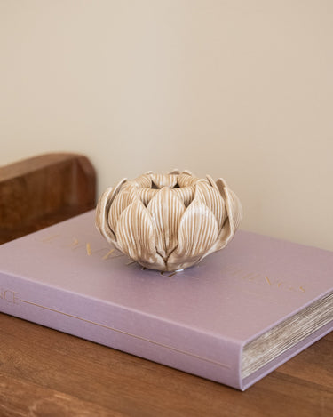 Waxinelichthouder Bloem Beige - Things I Like Things I Love