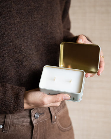 XMAS Candle Tin Persimmon & Chestnut - Things I Like Things I Love