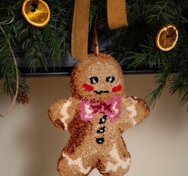 XMAS Handmade Tuft Hanger Gingerbread Man - Things I Like Things I Love