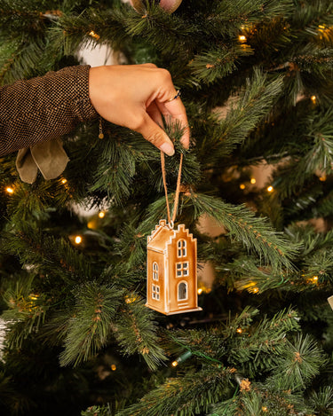 XMAS Ornament Hanging House - Things I Like Things I Love
