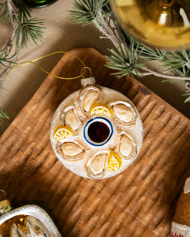 XMAS Ornament Oysters - Things I Like Things I Love