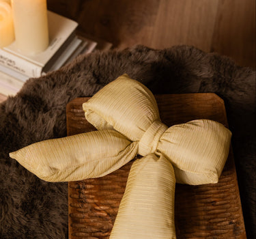 XMAS Ornament Padded Bow Gold - Things I Like Things I Love