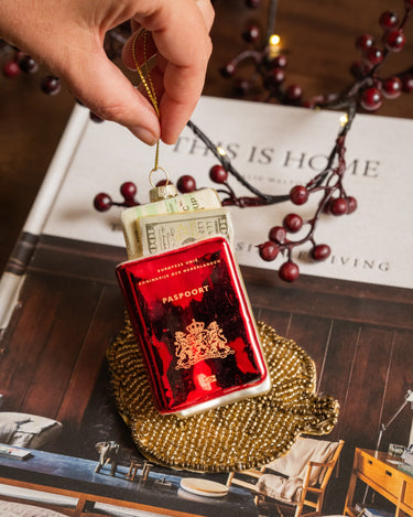 XMAS Ornament Passport - Things I Like Things I Love