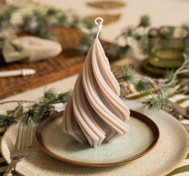 XMAS Soya Candle Tree Twist Beige - Things I Like Things I Love
