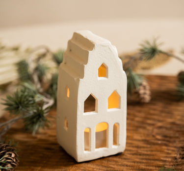 XMAS Tealight Holder House - Things I Like Things I Love