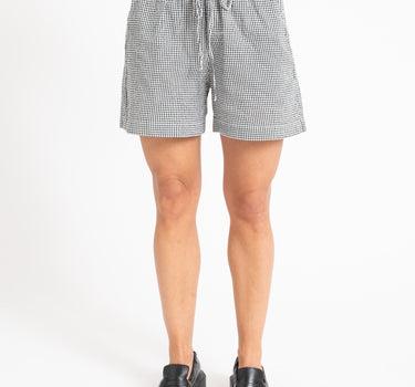 Zoe Seersucker Shorts Black - Things I Like Things I Love