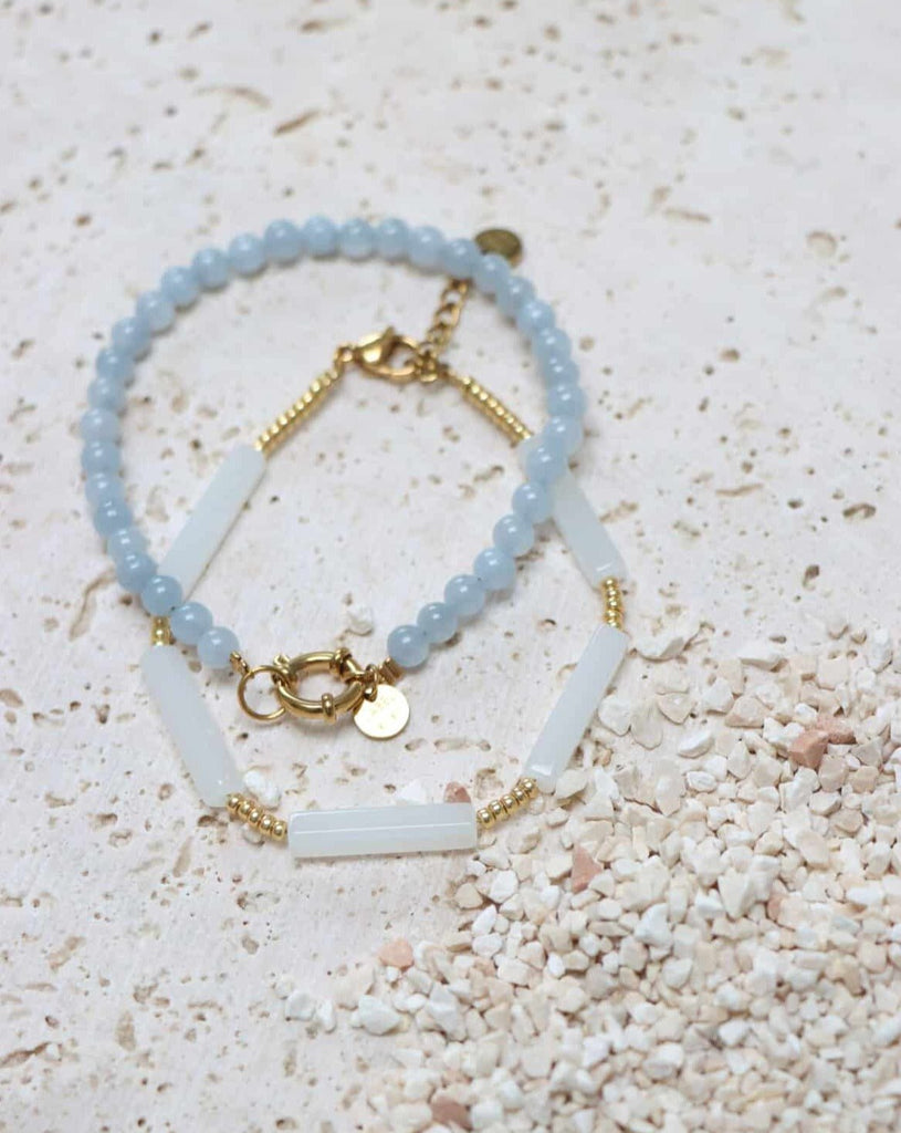 Bracelet Light Blue Beads Gold - Things I Like Things I Love
