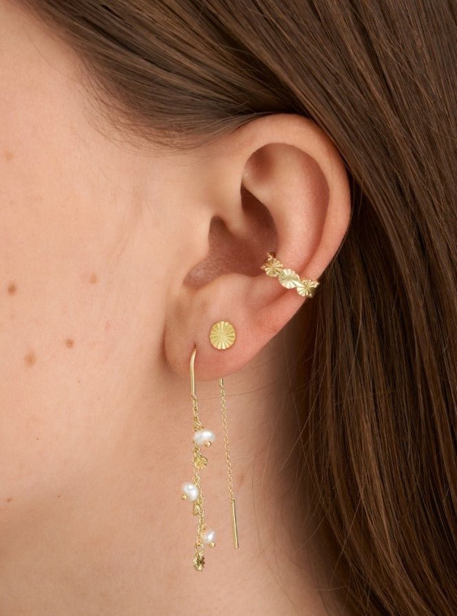 Bungle Earring Pearl Gold - Things I Like Things I Love