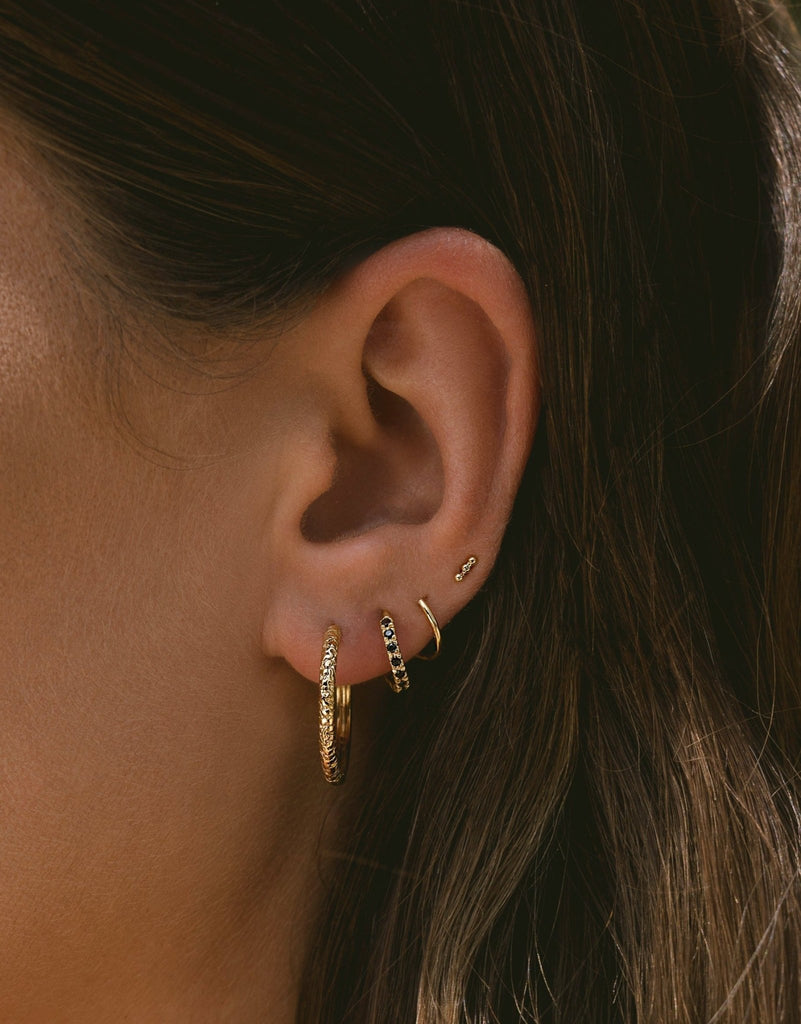 Gold Earring Sparkly Black Twister - Things I Like Things I Love
