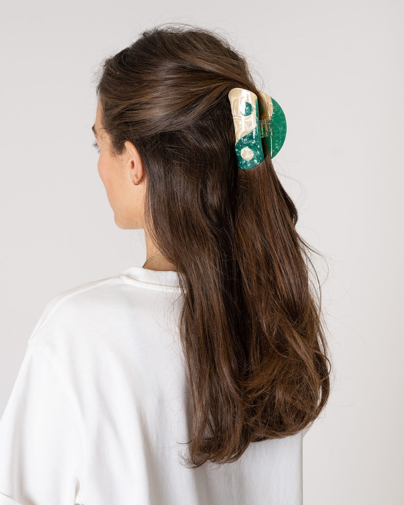 Hair Claw Clip Yin Yang Green - Things I Like Things I Love