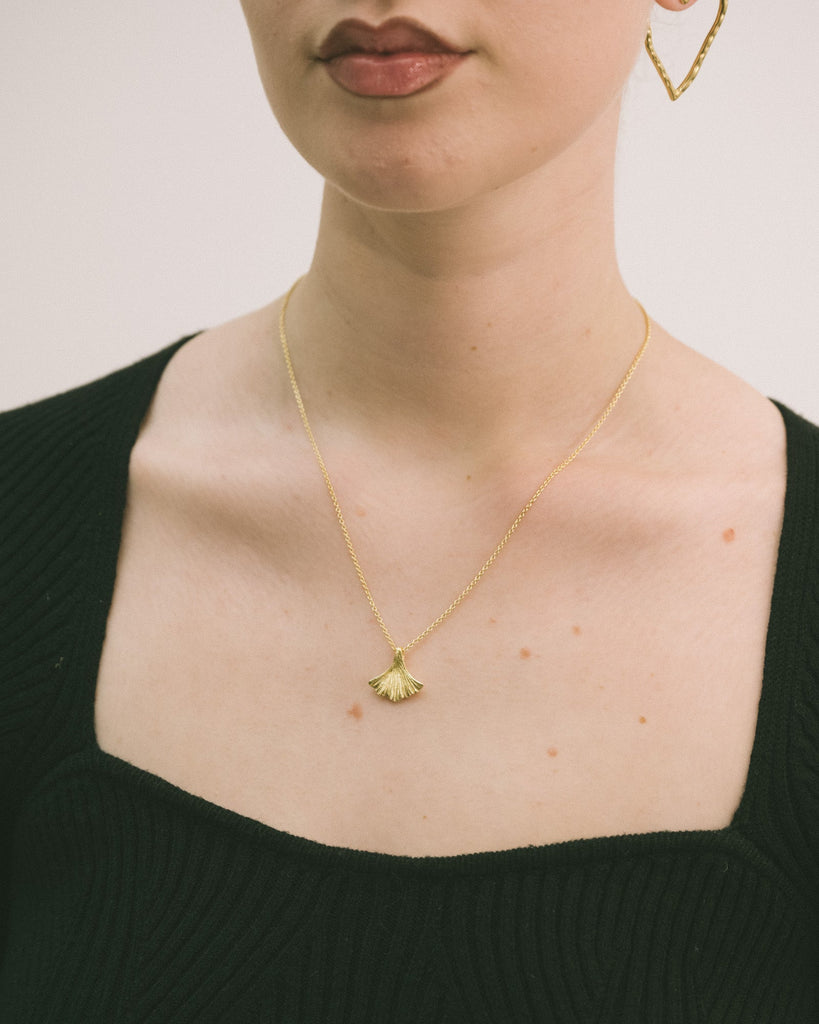 Necklace with Pendant Ginko Gold - Things I Like Things I Love