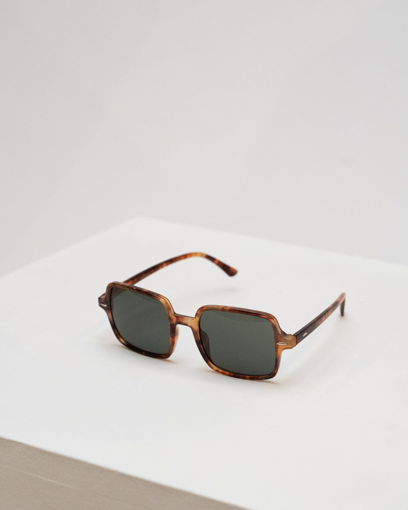 TILTIL Maggy Sunglasses Brown - Things I Like Things I Love