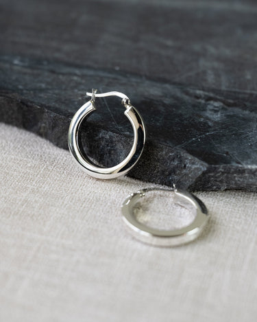 TILTIL Square Chunky Hoop Silver 25MM - Things I Like Things I Love