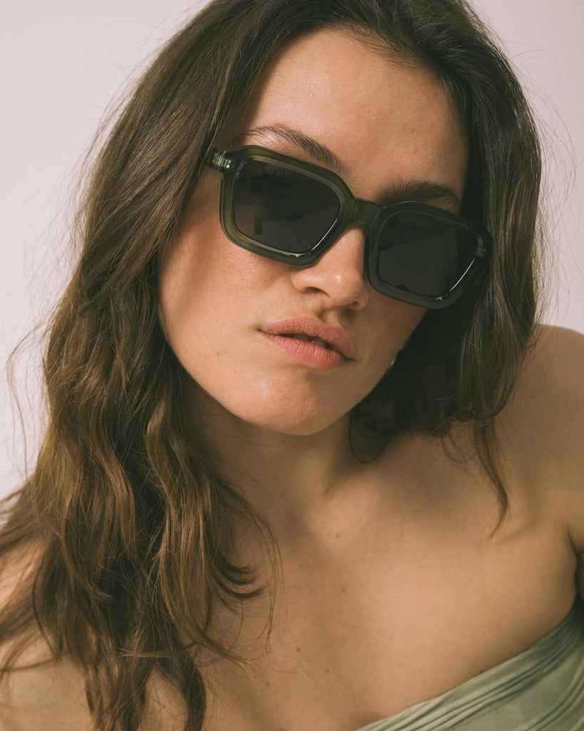 TILTIL Sunglasses Dana Moss Green - Things I Like Things I Love