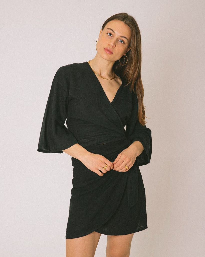 TILTIL Sunny Linen Wrap Skirt Black - Things I Like Things I Love