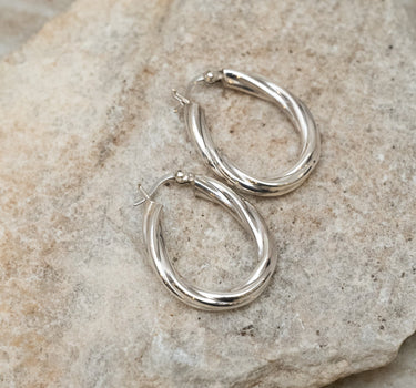 TILTIL Terra Twist Oval Hoop Silver - Things I Like Things I Love