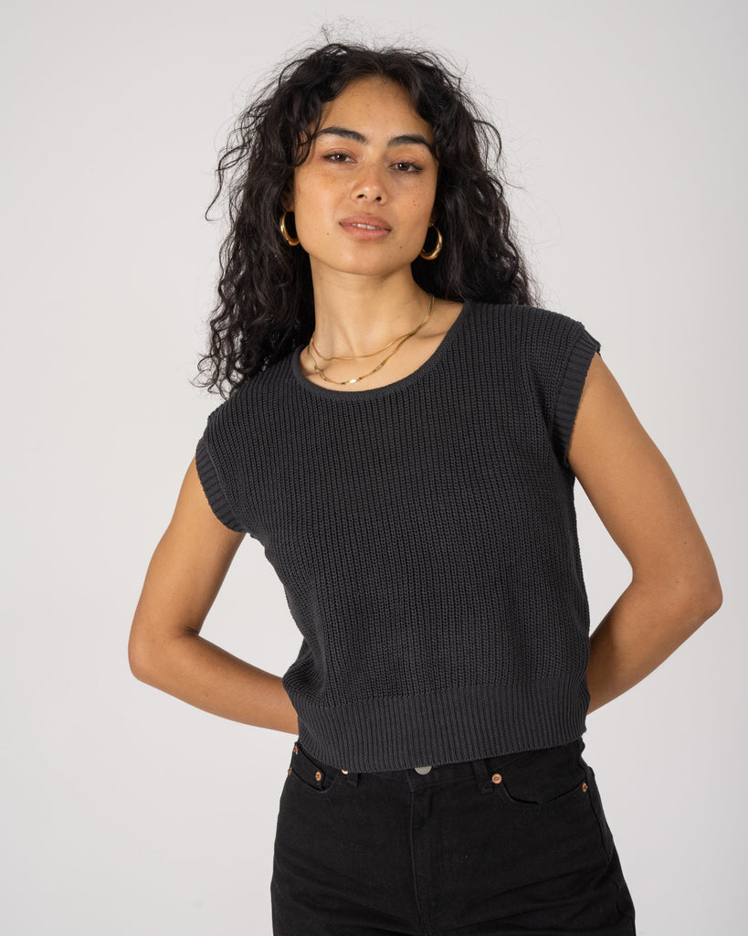 TILTIL Tessa Sleeveless Knit Black One Size - Things I Like Things I Love