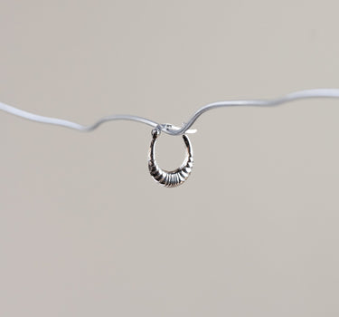 TILTIL Thick Deco Oval Hoop Silver - Things I Like Things I Love