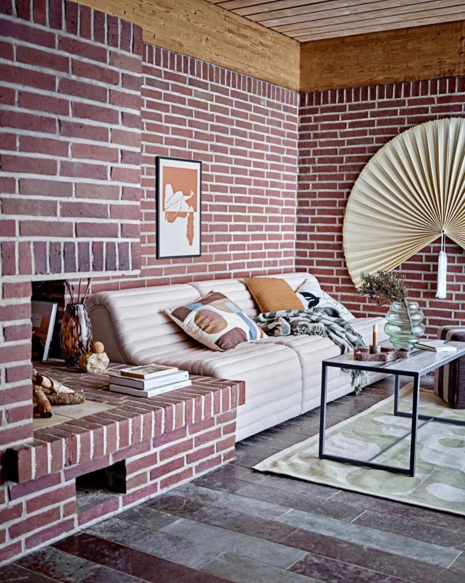 Brick clearance wall decor