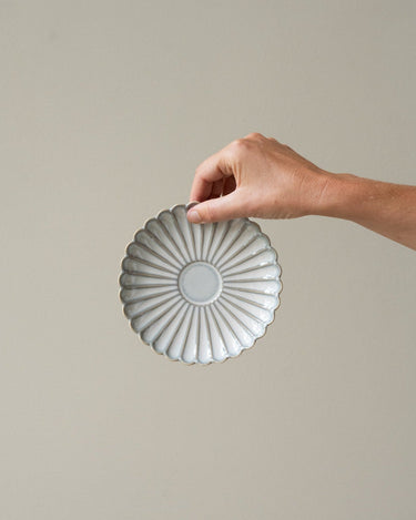 White Lotus Cake Plate - Things I Like Things I Love